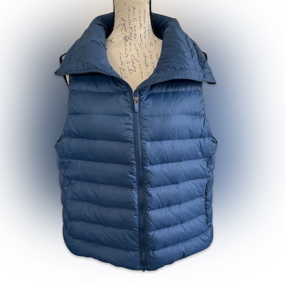 Sweaty Betty Vest - Picture 1 of 7